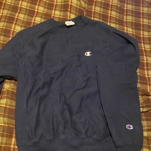 Vintage champion longsleeve navy (size small)